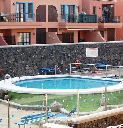 Atlantico Holiday * طوستا ديل سيلونثيو