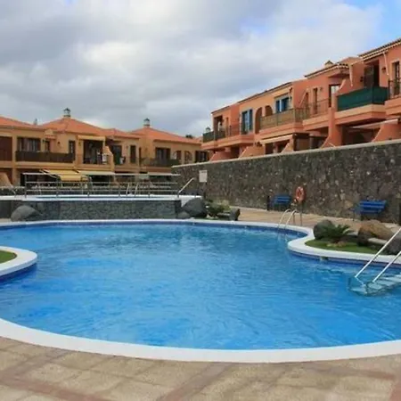 Atlantico Holiday * طوستا ديل سيلونثيو